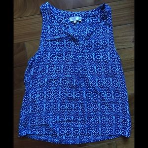 KENAR Blue and White Sleeveless Top. Medium. EUC.